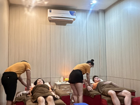 phòng massage chân